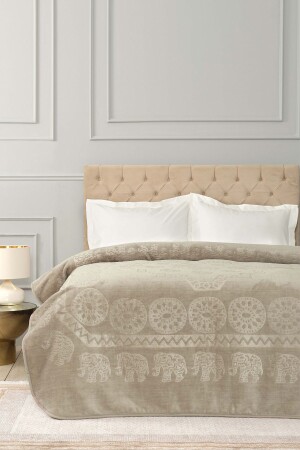 Elephant Mink Double Soft Embosy Blanket 200. 18. 01. 0993 - Karaca Home