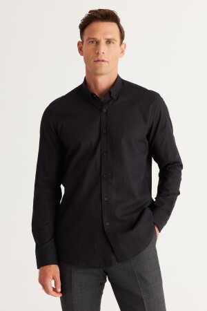 Erkek Siyah Tailored Slim Fit Dar Kesim Düğmeli Yaka Keten Görünümlü %100 Pamuk Flamlı Gömlek - Ac&Co / Altınyıldız Classics