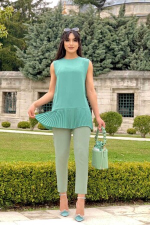 Etek Ucu Piliseli Sıfır Kollu Kısa İçlik 2637 Mint - Bym Fashion