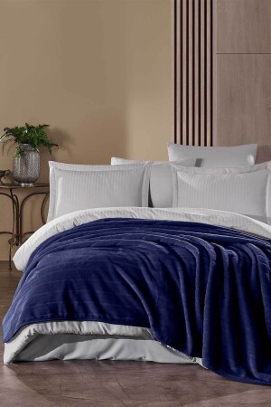 Felldecke Double Noa Marineblau 0110010109020 - Elart