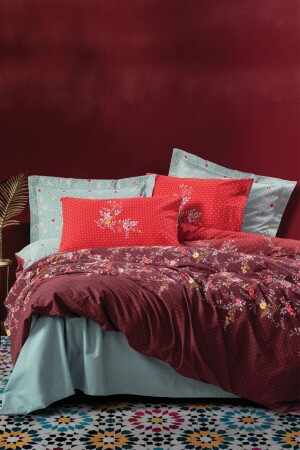 Feminine Single Duvet Cover Set Showy Green 1721p - Cotton Box