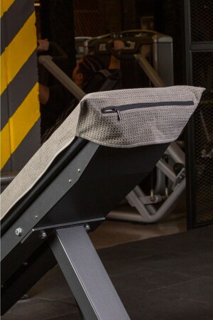 Fitpro 50x100 Cm Zippered Pocket Sports Fitness Towel FTPRO. SPR. HVL - CottonTherapy