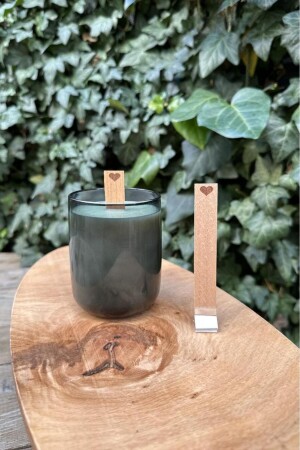 Flat Model Wooden Candle Wick and Adhesive Wick Stand 10 Pieces (15mm X 100mm X 0-5mm) Heart Pattern - Rufusconcept