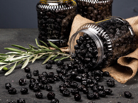 Gemlik Kuru Sele Siyah Zeytin (Tuzsuz) - Halal