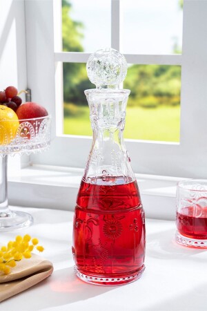 Glass Spring Model Carafe BH. DIRT. 010. 02. 000 - Glamis