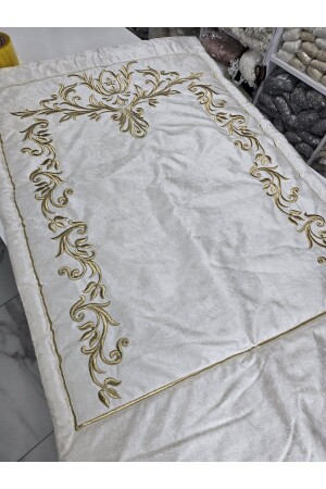 Glitter Gold Embroidered Velvet Prayer Rug - Fransizdantel