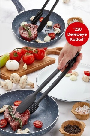 Gnarp Style Serving and Grilling Tongs Fireproof Non-Stick Silicone Tongs Non-Slip Barbecue Tongs - Aygoren Home