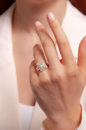 Gold-Baguette-Ring - Fay Yamaner