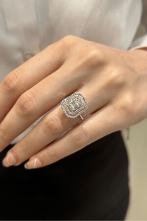 Gold-Baguette-Ring - Fay Yamaner