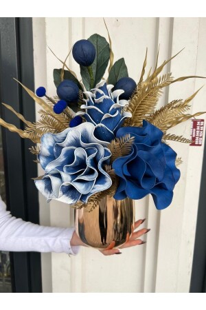 Gold Metal Vase with Artificial Flowers No:2 - Tasarimhmoda
