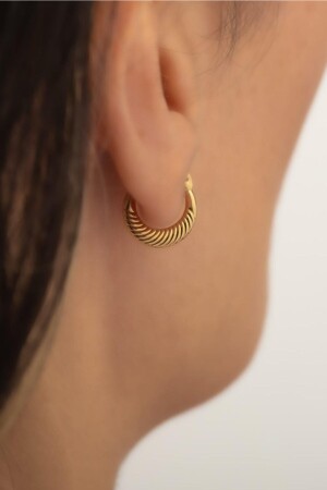 Gold Mini Mussel Earrings KPMINIMDY - Bayar Gold