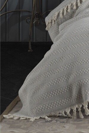Graue Tagesdecke für Doppelbett, 200 x 230 cm, Piqué aus Baumwolle mit Quasten - Mcn Tekstil