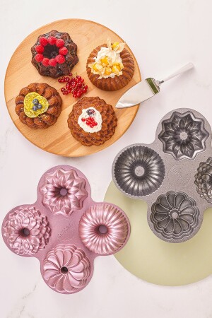 Griss One&Four Pink Cake Mold 600. 15. 01. 1860-1 - Emsan