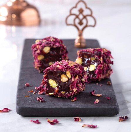 Gül Yapraklı Narlı Lokum - 500gr - Halal