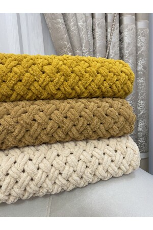 Hand Knitted Blanket 310-honey Foam - Alize Puffy