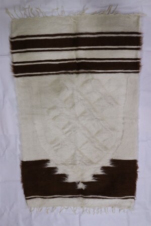 Hand Woven Siirt Mohair Decorative Prayer Mat-prayer rug - Medokonsept