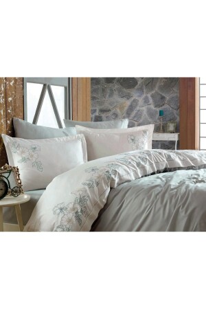 Hare Embroidered Cotton Satin Duvet Cover Set P2169S2663 - Dantela
