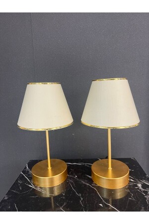 Hera Doppelter cremefarbener Hut, vergoldeter Lampenschirm für Wohnzimmer, Schlafzimmer, Tischlampe - Retro Home Design