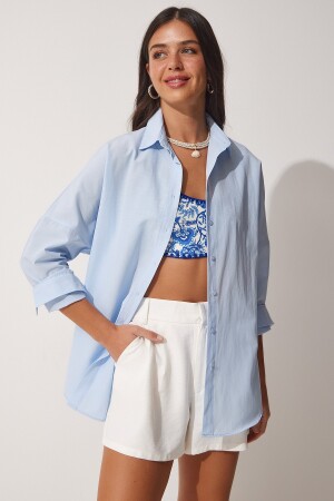Himmelblaues, langes Basic-Hemd in Übergröße für Damen DD00842 - Happiness İstanbul