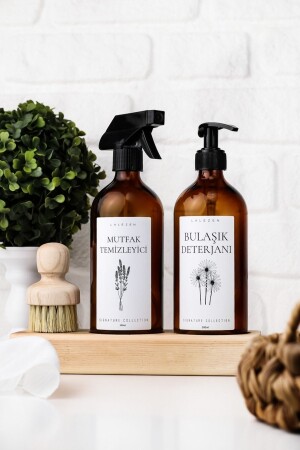 Holzständer, Bürste, Blume, beschriftete Glasflasche mit Geschirrspülmittel und Küchenreiniger, 500 ml AFBM - LALEZEN HOME