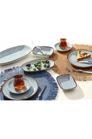 Hypnose Hellblaues 30-teiliges Frühstücksset für 6 Personen 04POR034849 - Porland