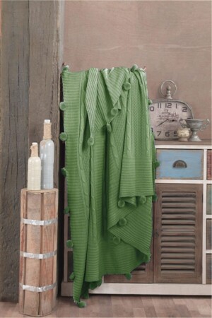 Ipekçe gestrickte gestrickte Kniedecke grün SURANEV-PompomSingleGreen - İpekçe Home