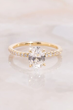 Işıklı Kutuda- Özel Günler Ve Evlilik Teklifi Için 0.50 Karat Tektaş Yüzük - Crystal Diamond Zirconia