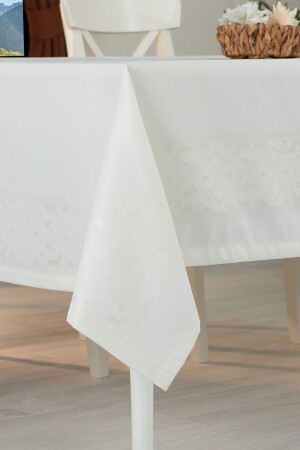 Jumbo Jacquard Board Pattern Stain-Proof Jacquard 150x220 Cm Luxury 8-Person Tablecloth Cream - Tropikhome