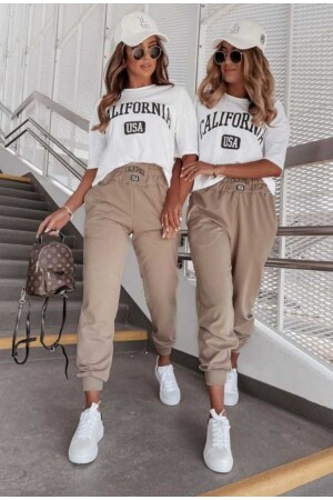 Kadın Calıfornıa Baskılı T-shirt Kemeri Calıfornıa Baskılı Eşofman Takım - Limerence Mk
