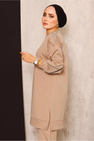 Kadın Kahve (CAMEL) Inci Detaylı Pantolonlu Takım T 8672 23KTKPTR8672 - TRENDTESETTÜR