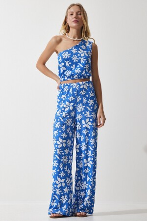 Kadın Mavi Beyaz Desenli Örme Crop Bluz Palazzo Takım MC00260 - Happiness İstanbul