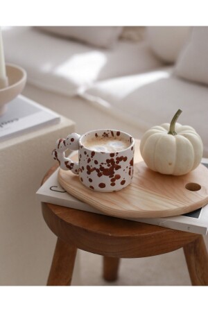 Kaffeetasse mit gesprenkelten Perlen und Henkel, braun gesprenkelte Perlen - Petra Seramik