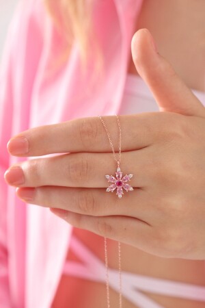 Kette aus 925er-Sterlingsilber, Halskette mit rosafarbener, rosafarbener Lotusblume und rotem Stein in der Mitte, LOTUS-0001 - Bilsen Store