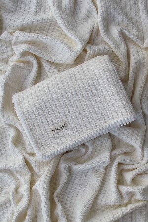 Knitted Pattern Baby Pique Organic Cotton Baby Blanket Ecru 100x120 Cm - Baby Cais Collection