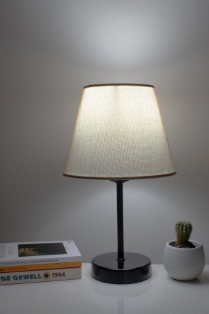 Kumbeji Modern Bedroom Lampshade Black Stand Table Lamp - Vivido Abajur