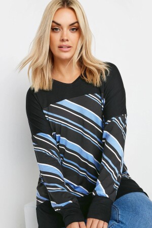 Large Size Patterned Flexible Fabric Long Sleeve Long Cut Blouse 303058 - Stil Diva