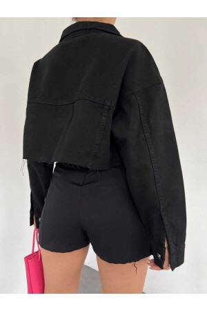 Lasergeschnittene Crop-Jeansjacke mit doppelten Taschen für Damen Zyn-58394 - Çeçim