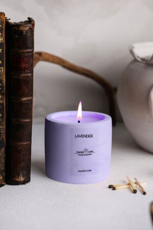 LAVENDER CONCRETE CANDLE - Lalezen Home