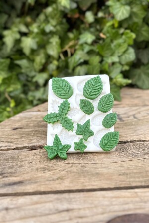 Leaf Ten Candle Mold (Silicone) - Rufusconcept