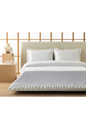 Leona Jacquard Woven King Size Piqué 220x240 Cm White - English Home