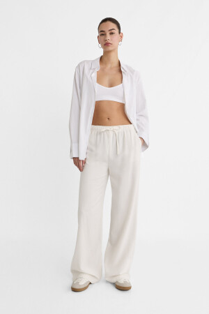 Linen Blend Loose Cut Trousers - Stradivarius