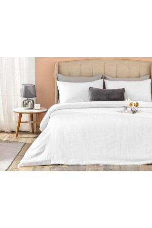 Listra Satin Din Bumbac Cu Dungi Double Person Set Lenjerie De Pat 200x220 Cm White TYC00592118328 - English Home