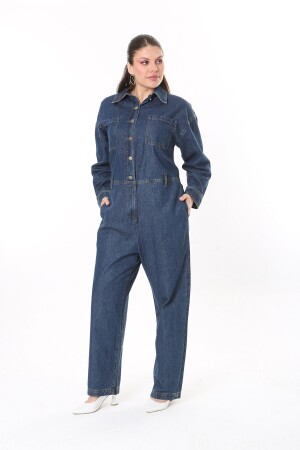 Marineblauer Jeans-Overall mit Metallknöpfen für Damen in großen Größen und elastischem Rückengürtel 65N37722 - Şans