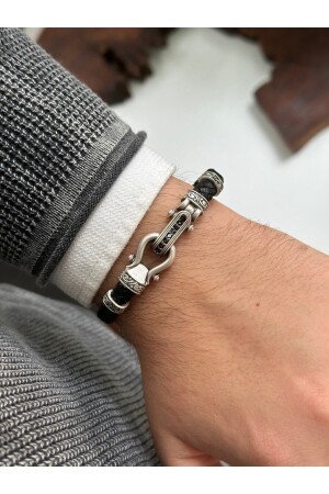 Maßgeschneidertes, mit Zirkonsteinen besticktes Herrenarmband aus echtem Leder CQbracelet00506 - cheetah quality