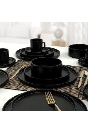 Mattschwarzes Abendessen-/Frühstücksset 30-teilig für 6 Personen dmtaks202330 - Keramika