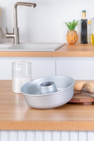 Mate Round Cake Mold - 27 cm - Acar