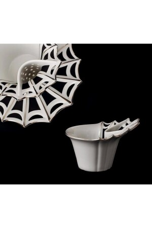 Matragı Butterfly 18-teiliges Teeservice für 6 Personen, importiert aus der Tschechoslowakei. 9000856 - Thun Studıo