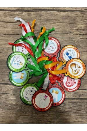Medal of Courage with Tooth Figures in Packs of 10 Csr01 - Dental Alışveriş