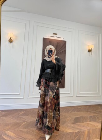 Melotti Patterned Skirt Set - Black - Duendeca