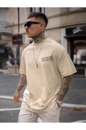 Men's Oversize Faith Over Fear Printed T-shirt - Moonbull